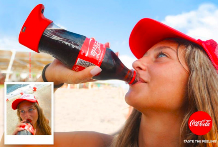 Đế chai Coca gắn Camera: Uống thật say, selfie thật hay! | 50mm Vietnam