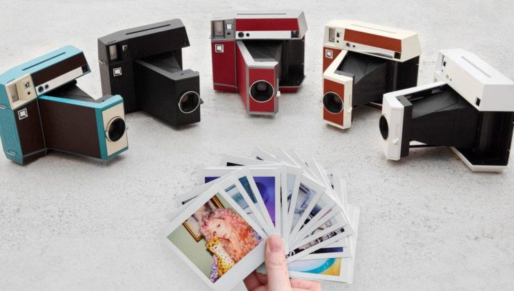Lomo’Instant Square: Chiếc máy chụp ảnh ăn liền sử dụng phim vuông | 50mm Vietnam